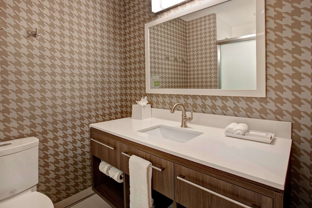 Home2 Suites by Hilton Charlotte Uptown NC - photo 37