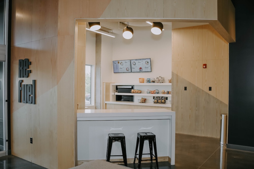 Aloft Omaha West - photo 38
