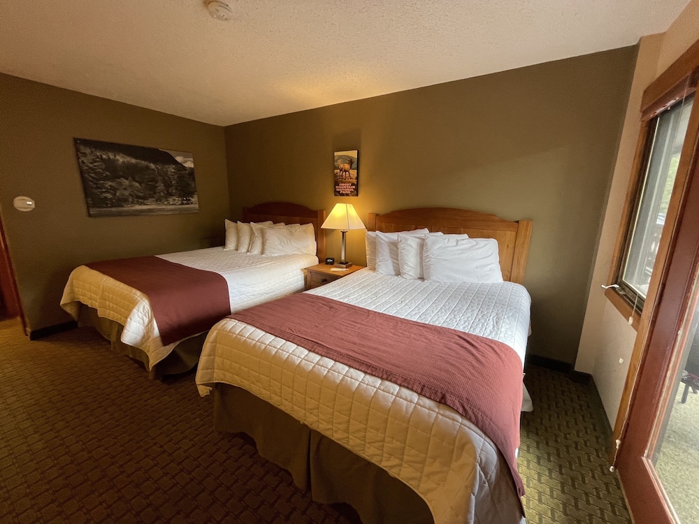 Silver Moon Inn - photo 64