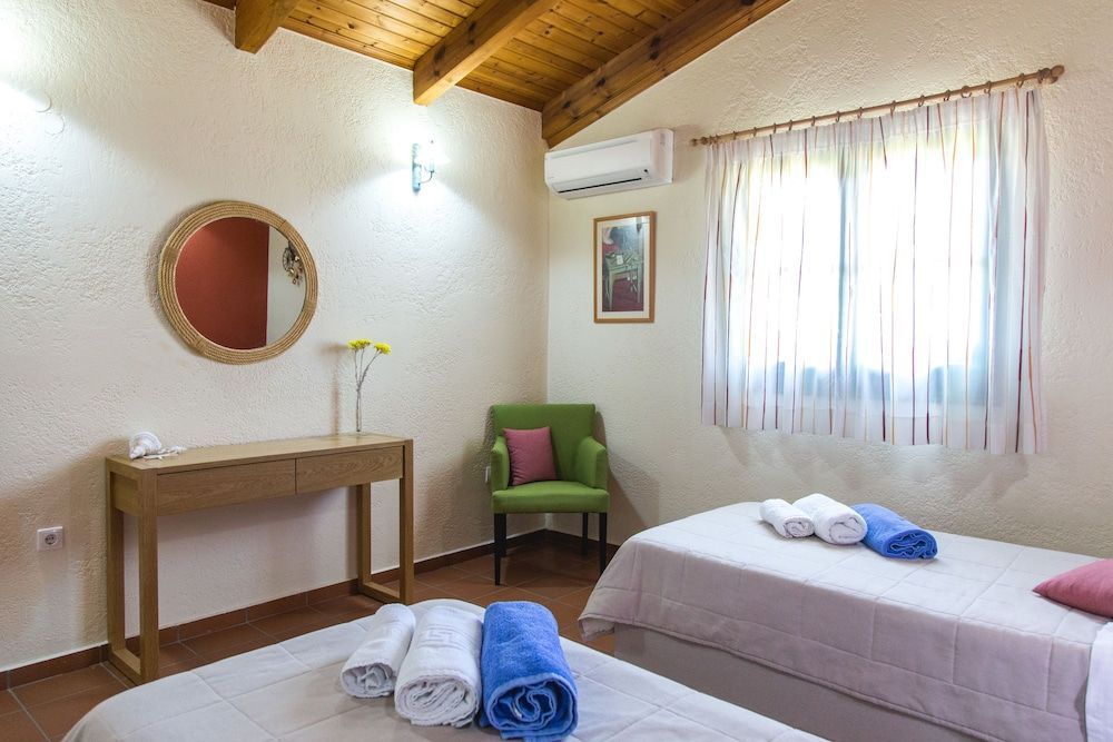 Villa Metochi — 4-Star Luxury Hotel in Rethymno, Greece