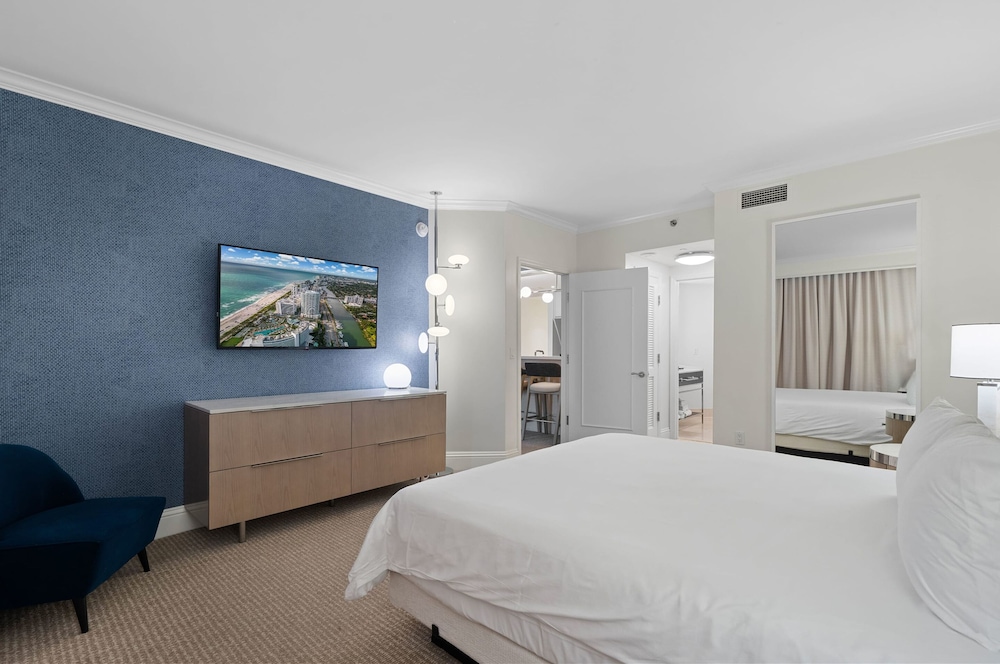 Fontainebleau Miami Beach Private Luxury Suites - photo 99