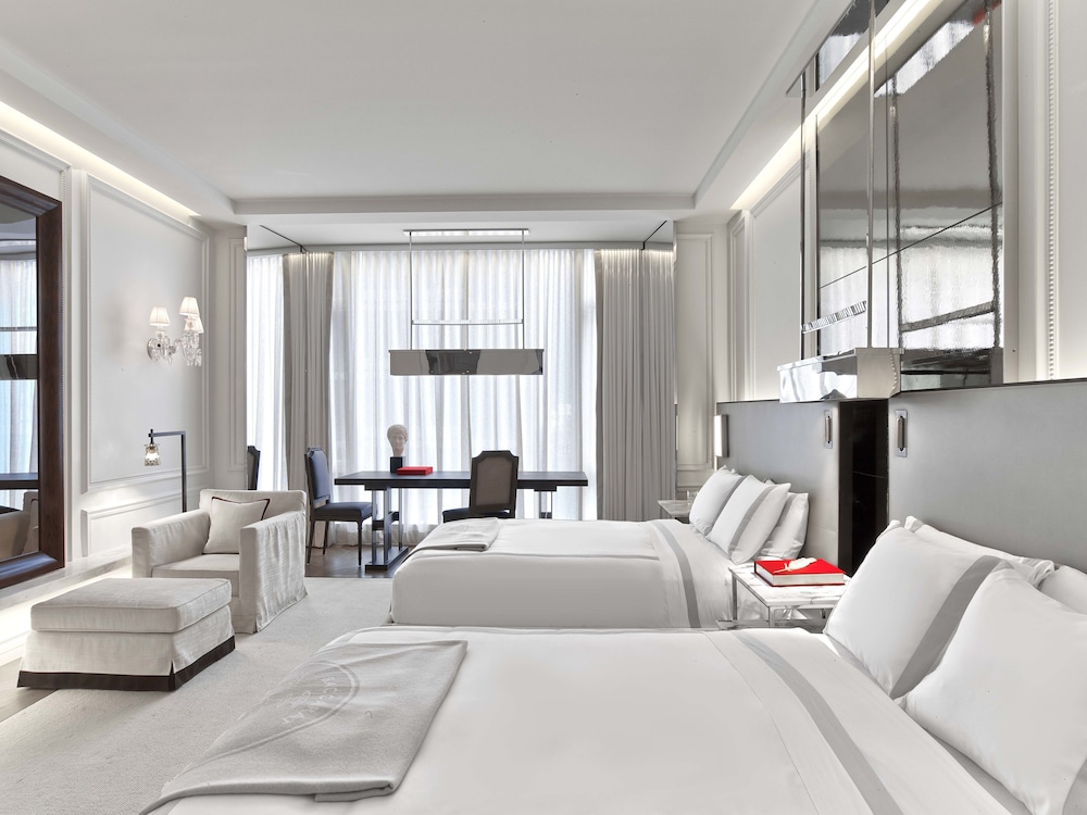 Baccarat Hotel and Residences New York - photo 5
