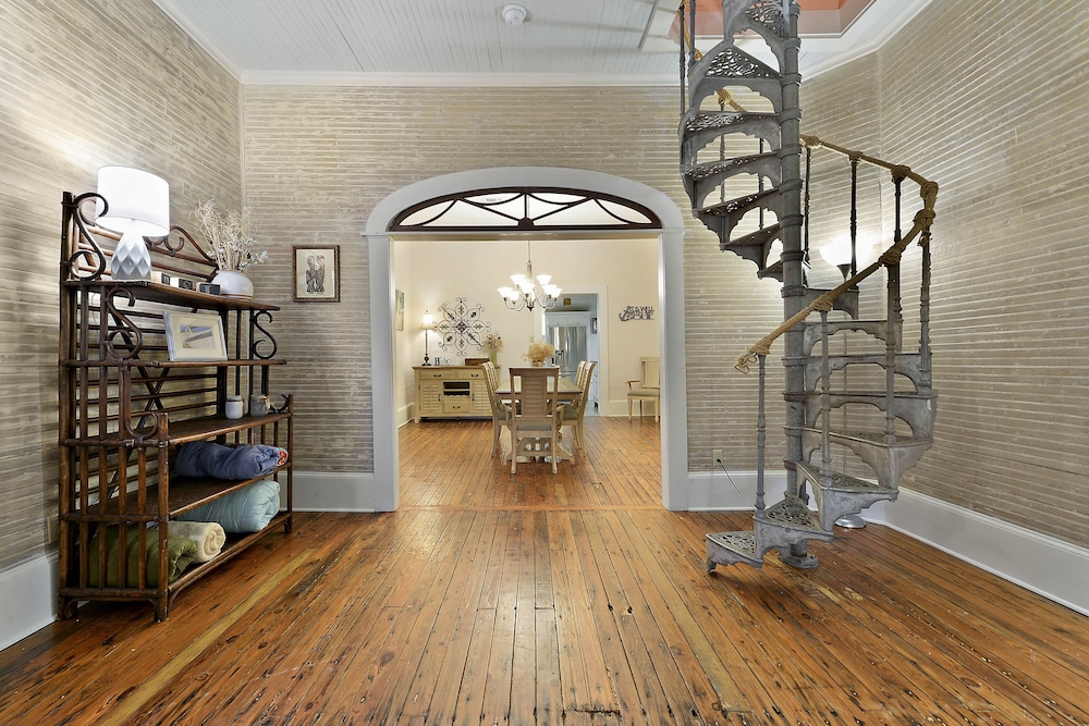 Carroll House Cottages - photo 41