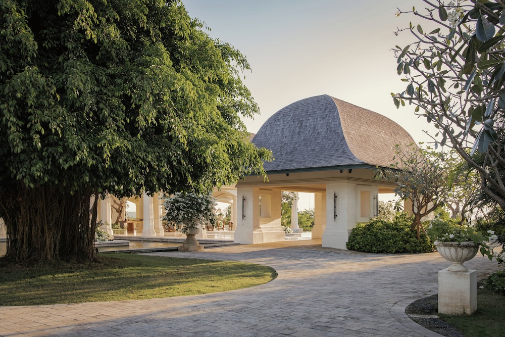 Jumeirah Bali — Pecatu — photo 4