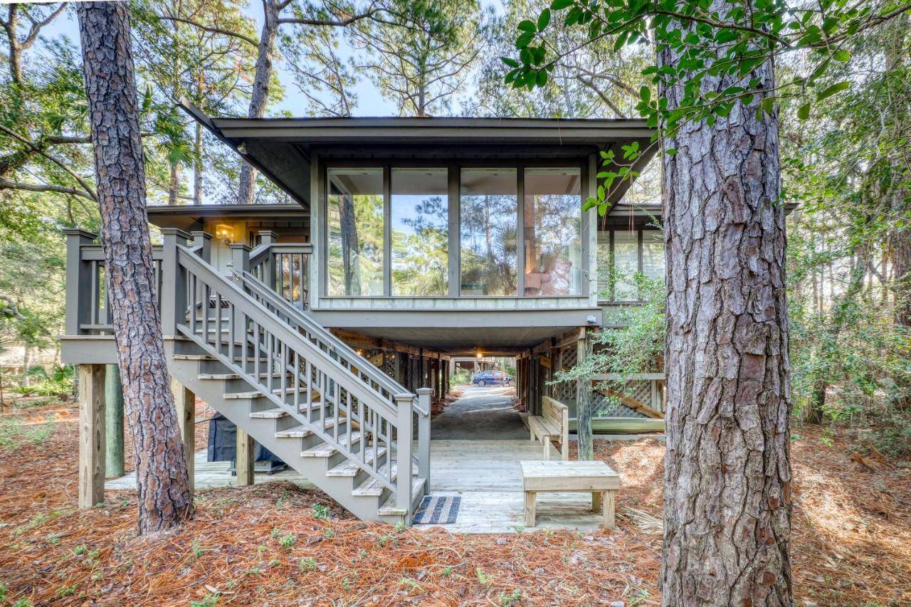 56 Inlet Cove in Kiawah Island, United States