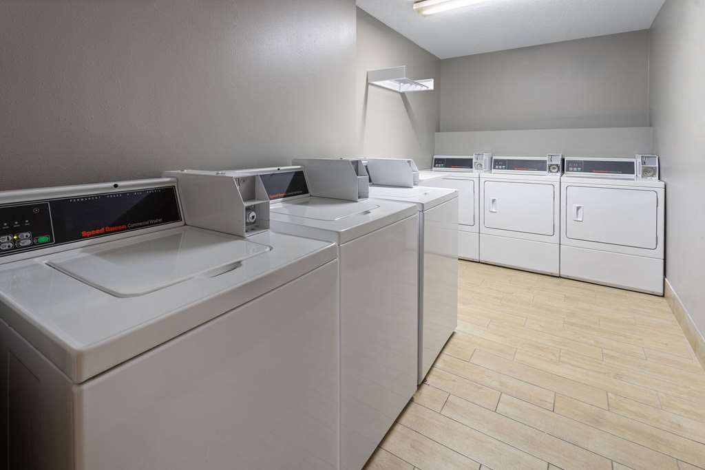 Hawthorn Extended Stay by Wyndham Ellsworth Bar Harbor - photo 30