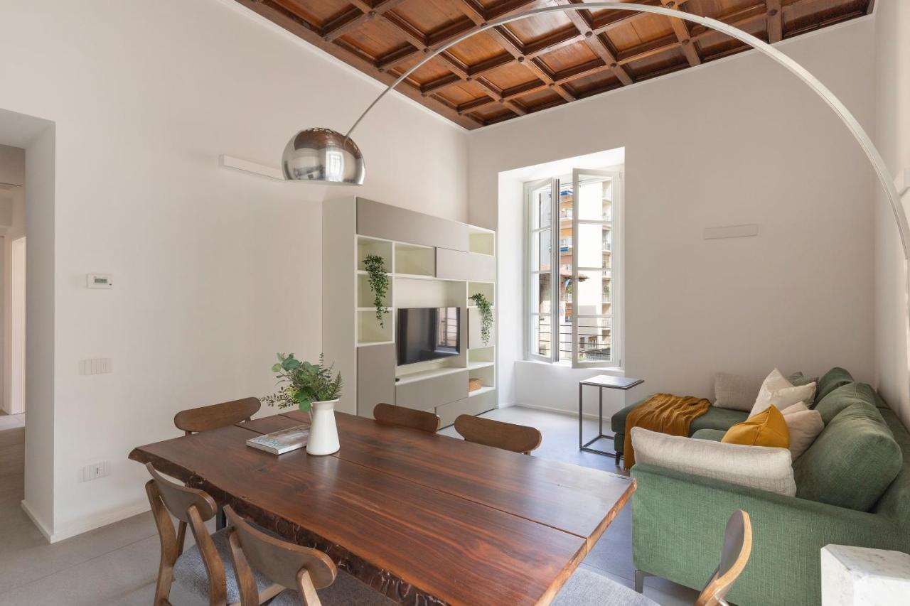 MC House Como con Posto Auto — 4-Star Luxury Hotel in Como, Italy