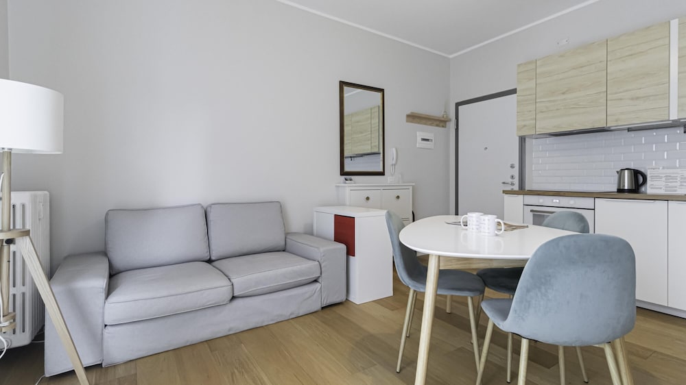 Italianway Easy Tartini 23 — 4-Star Luxury Hotel in Milan, Italy