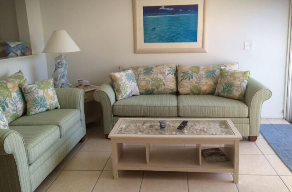 Coconuts Beach Resort - photo 95