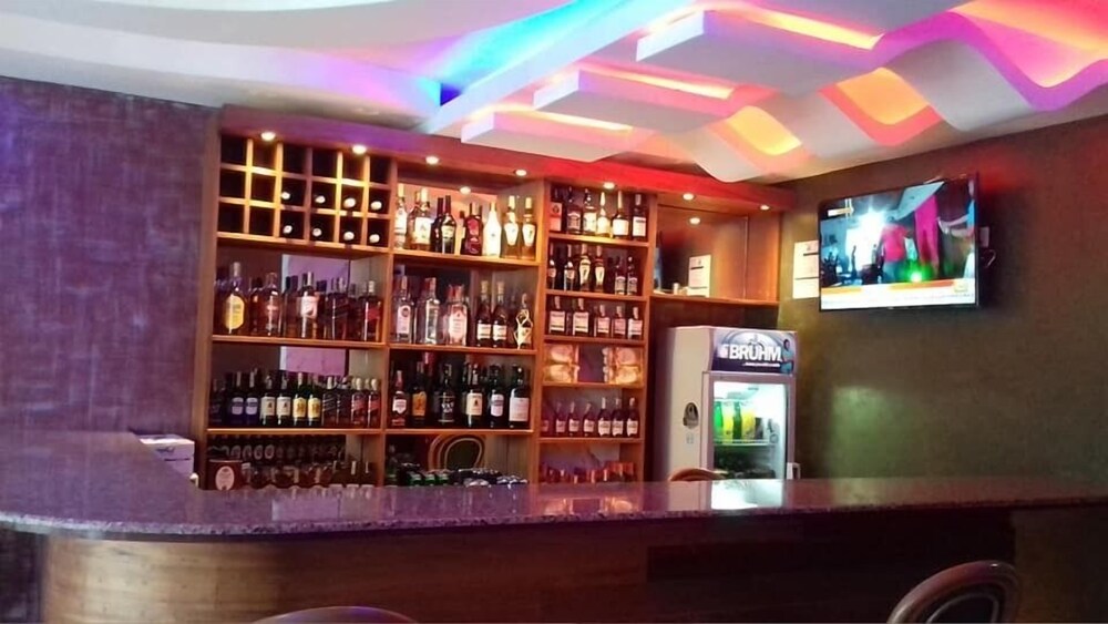 Hotel Bar
