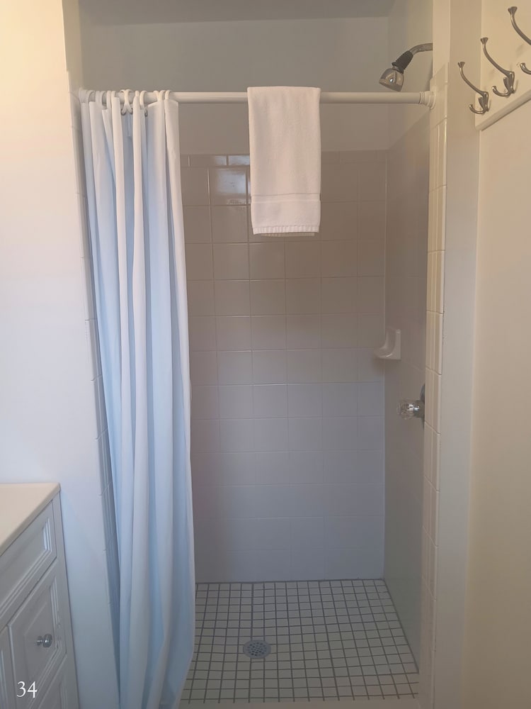 The Cozy Inn - photo 78