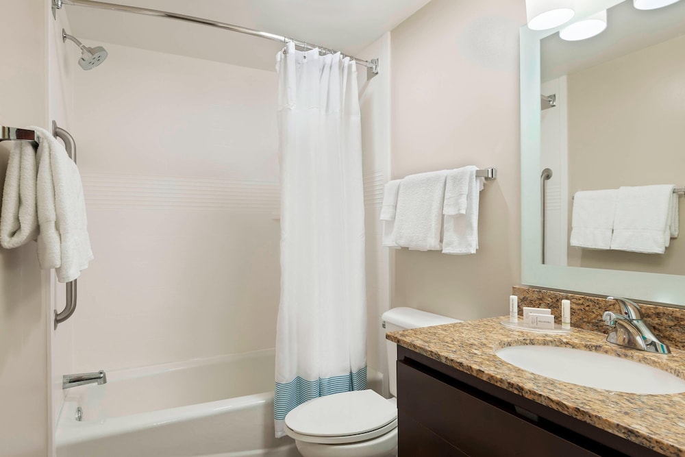 TownePlace Suites by Marriott Savannah Midtown - photo 14