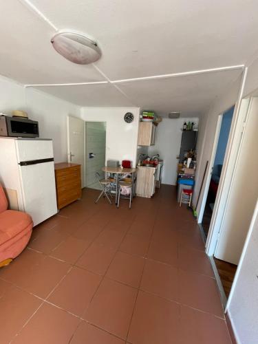 Zamárdi vízparti nyaraló in Zamardi, Hungary