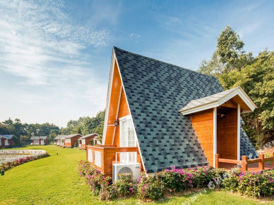 Khwabeeda Stays - carbon neutral hotel in Banjar