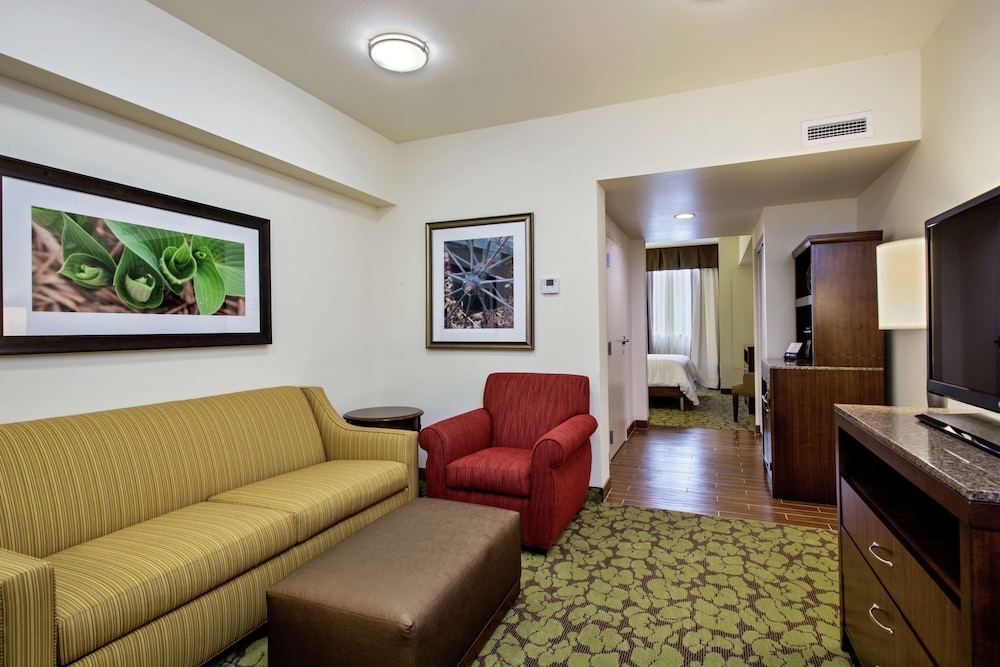 Hilton Garden Inn Lincoln Downtown Haymarket - photo 6