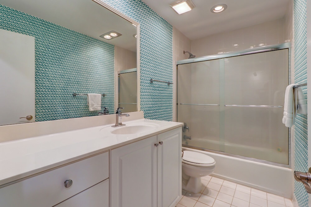 830 Ketch Court at the Sea Pines Resort - photo 8