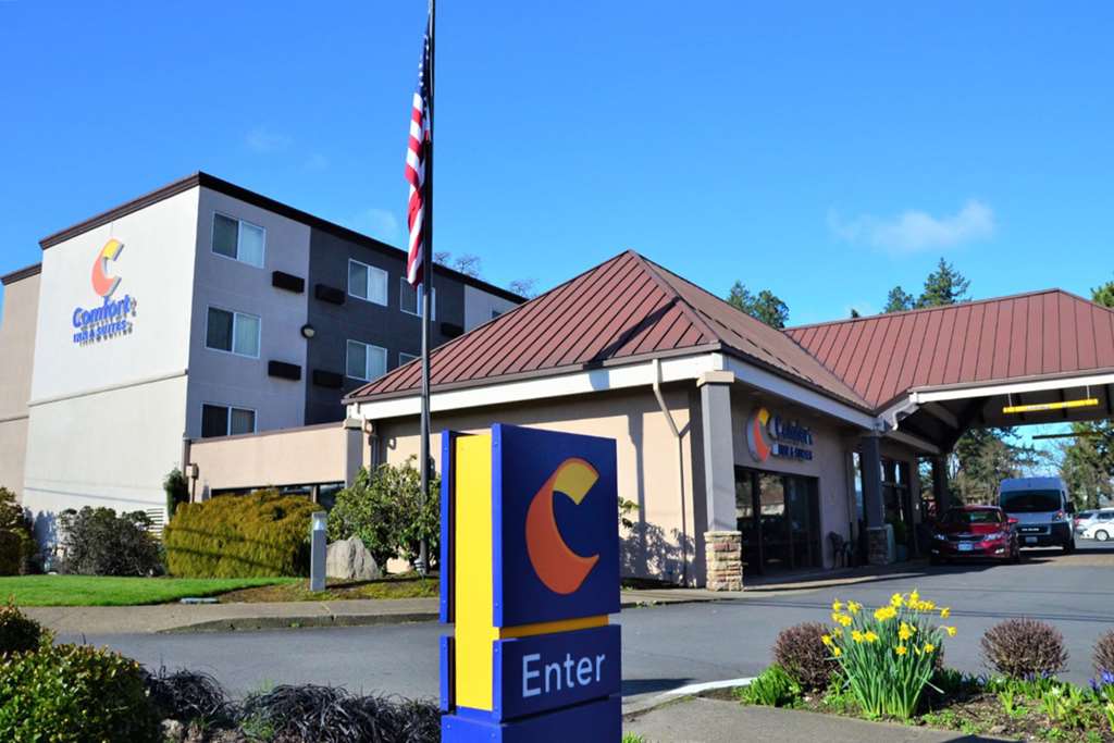 Comfort Inn & Suites Beaverton Portland West - photo 3