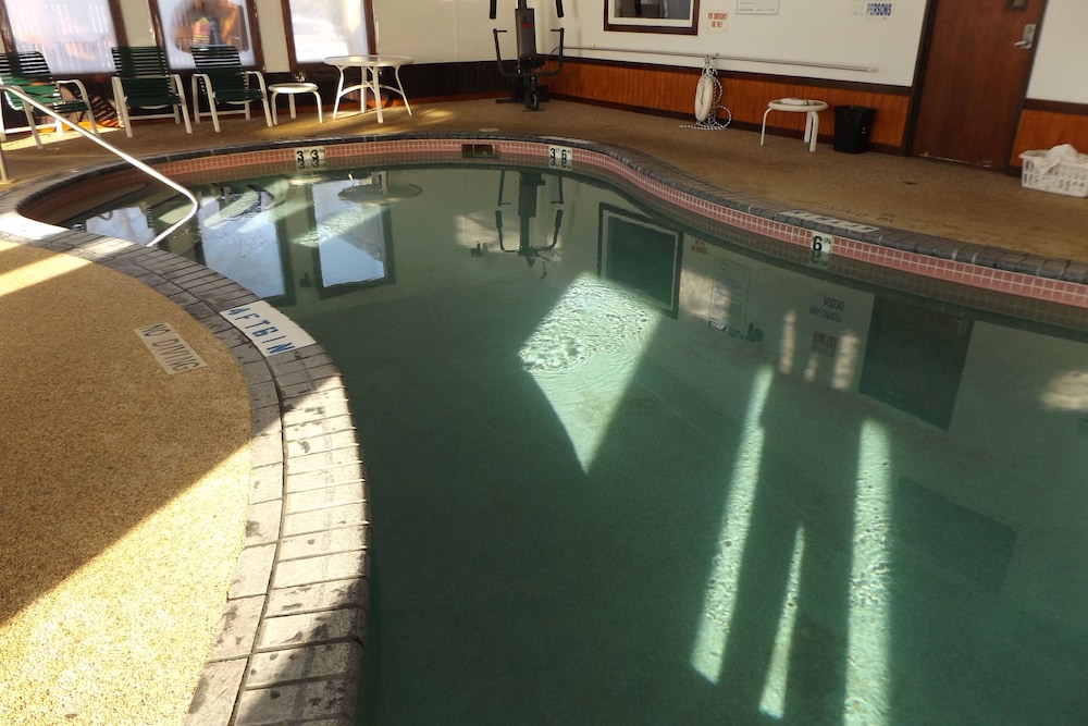Nisswa Hotel and Suites - photo 45