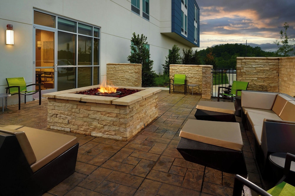 SpringHill Suites by Marriott Ellijay - photo 13