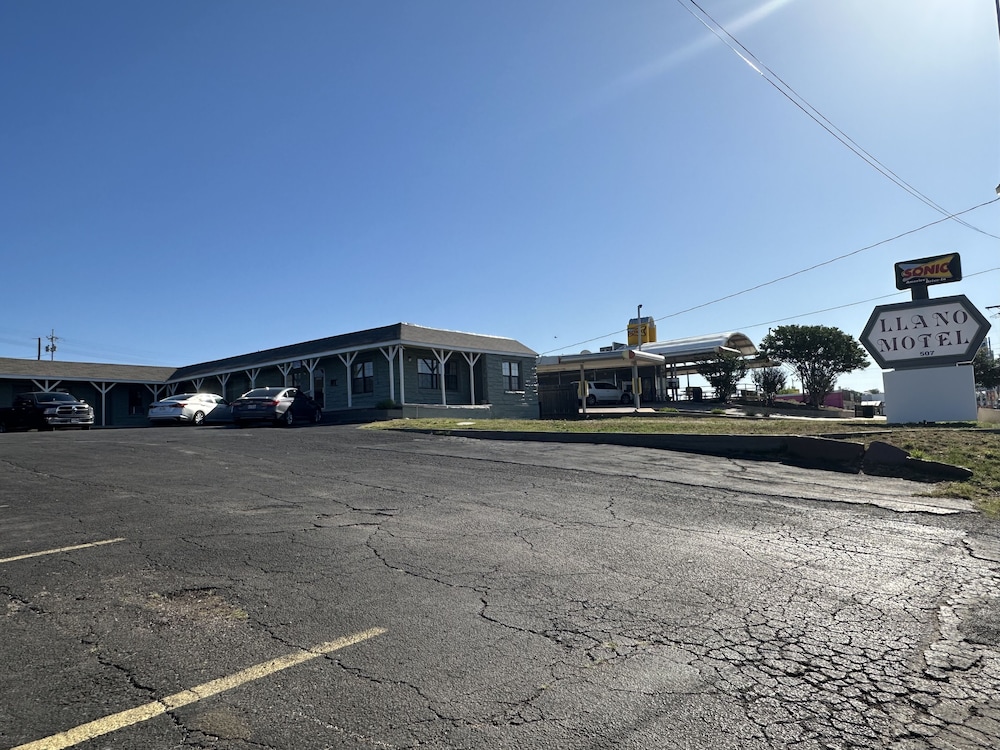 Llano Motel - photo 52