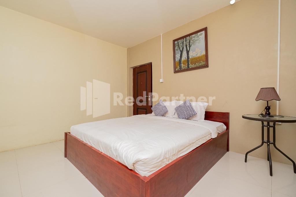 Hotel Grand El a Syariah Mitra RedDoorz in Tuban, Indonesia