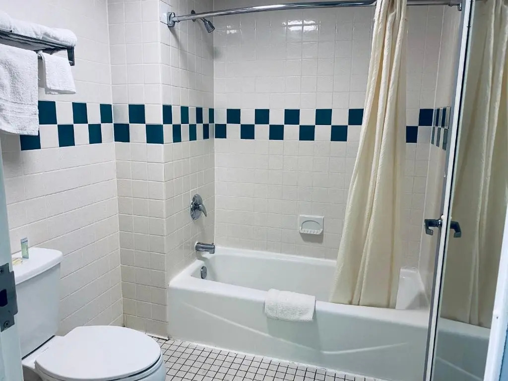 Super Value Inn - photo 6