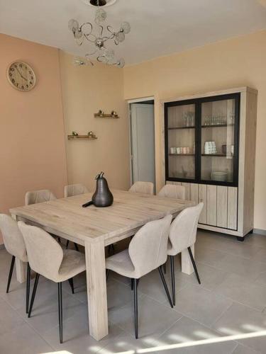 O Bel Haybois Dormant Le Cerf in Haybes, France