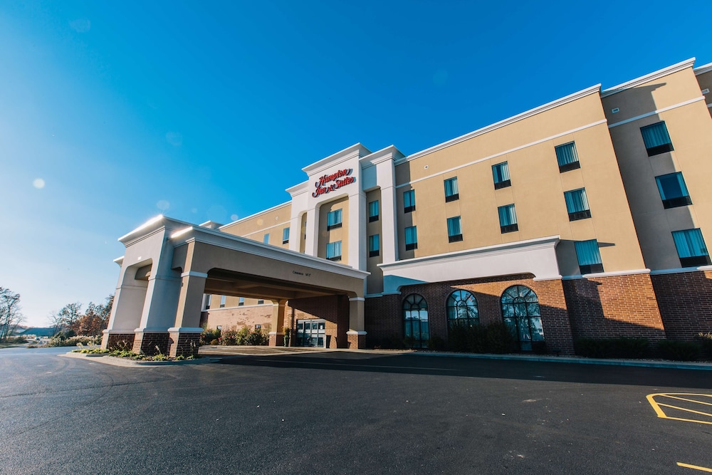 Hampton Inn & Suites Effingham - featured photo