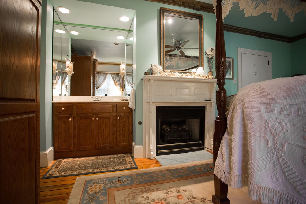 Haddonfield Inn - photo 15