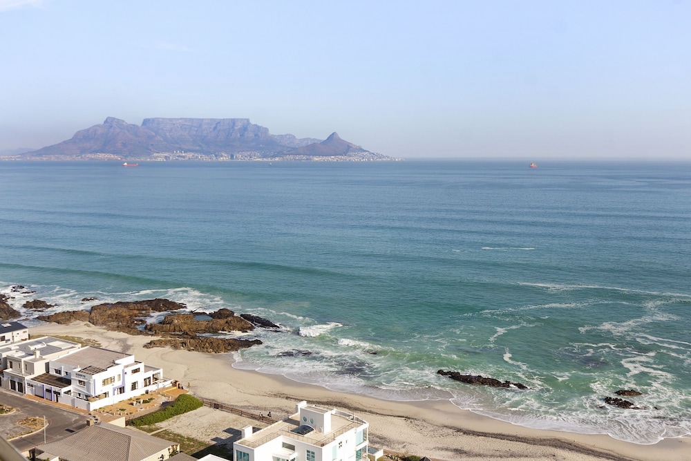 Blouberg Heights 1601 — 4-Star Luxury Hotel in Cape Town, South Africa