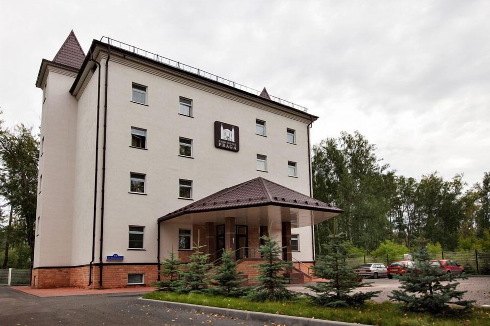 Praga Park Hotel in Tyumen, Russia