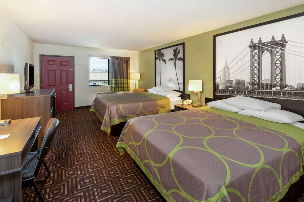 Super 8 by Wyndham Seguin - photo 23
