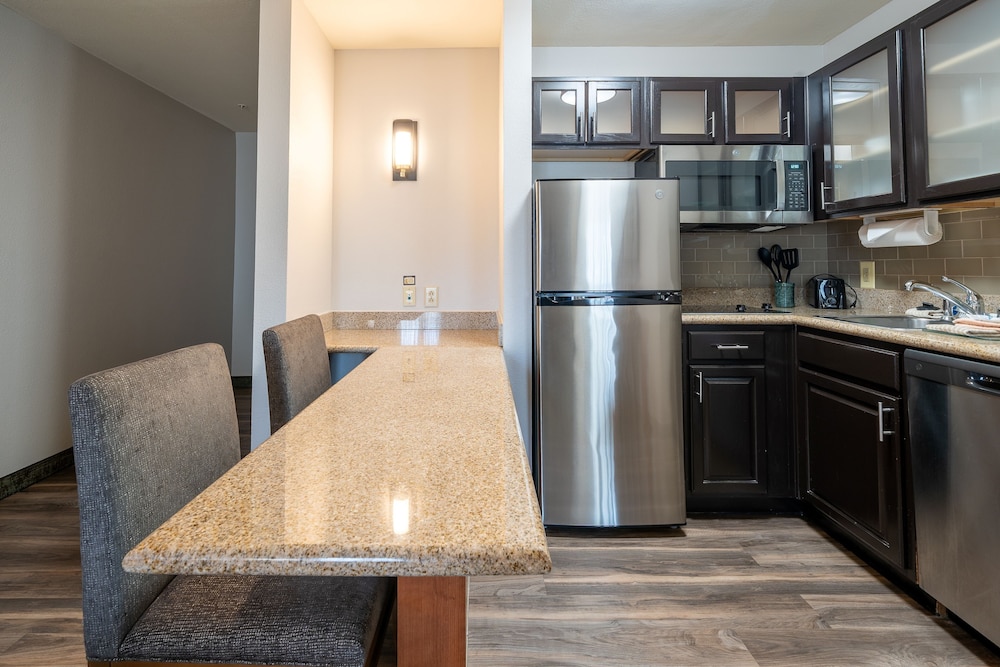 Staybridge Suites Houston West Energy Corridor by IHG - photo 17