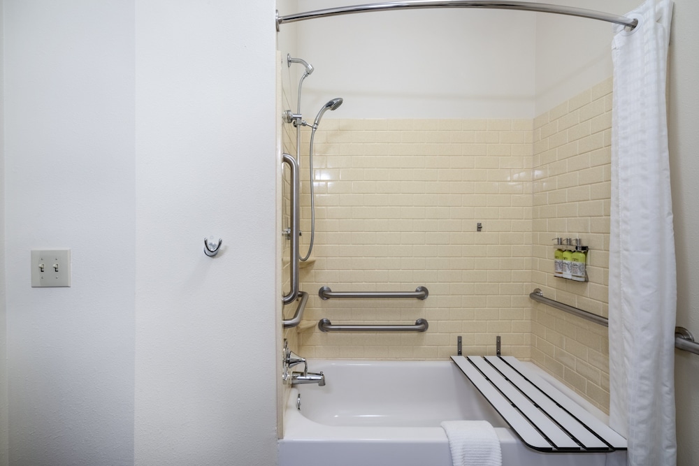 Candlewood Suites Auburn by IHG - photo 19