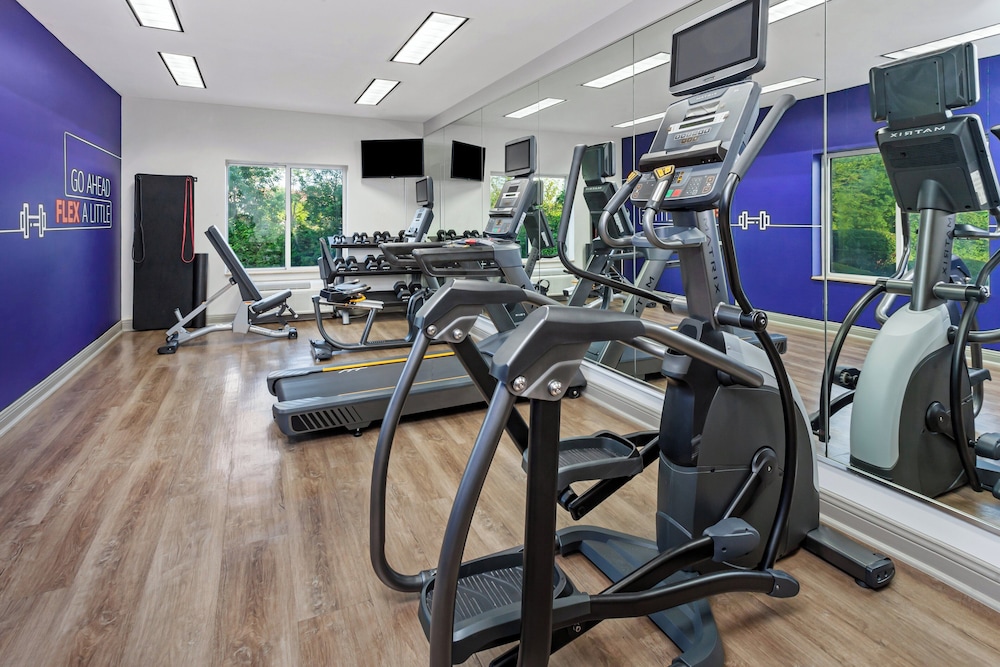 Holiday Inn Express Hotel & Suites Chicago South Lansing by IHG - photo 27