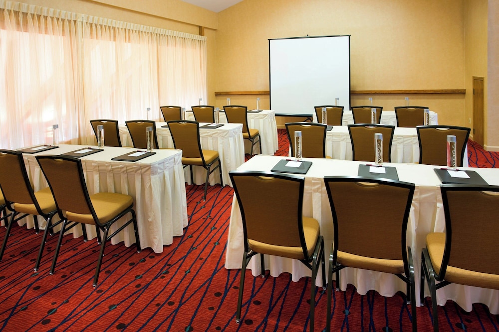 Residence Inn by Marriott Costa Mesa Newport Beach - photo 28