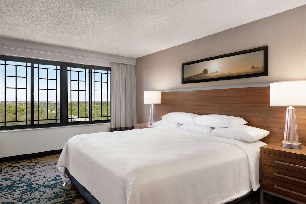 Embassy Suites by Hilton Dallas DFW Airport North - photo 21