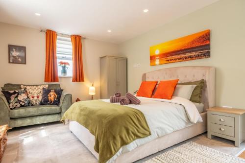 In Focus - carbon neutral hotel in Unknown City
