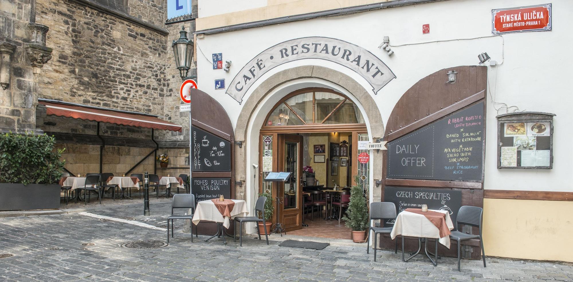 Hotel Cerny Slon - carbon neutral hotel in Prague