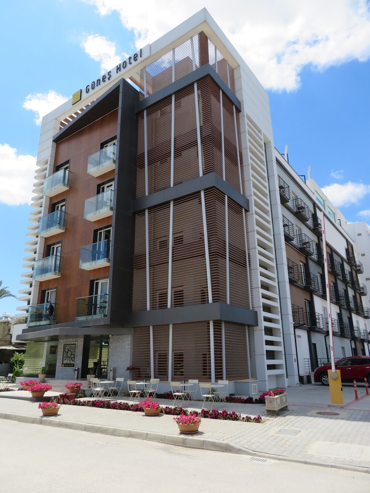 Hotel Sun — hotel in Nicosia