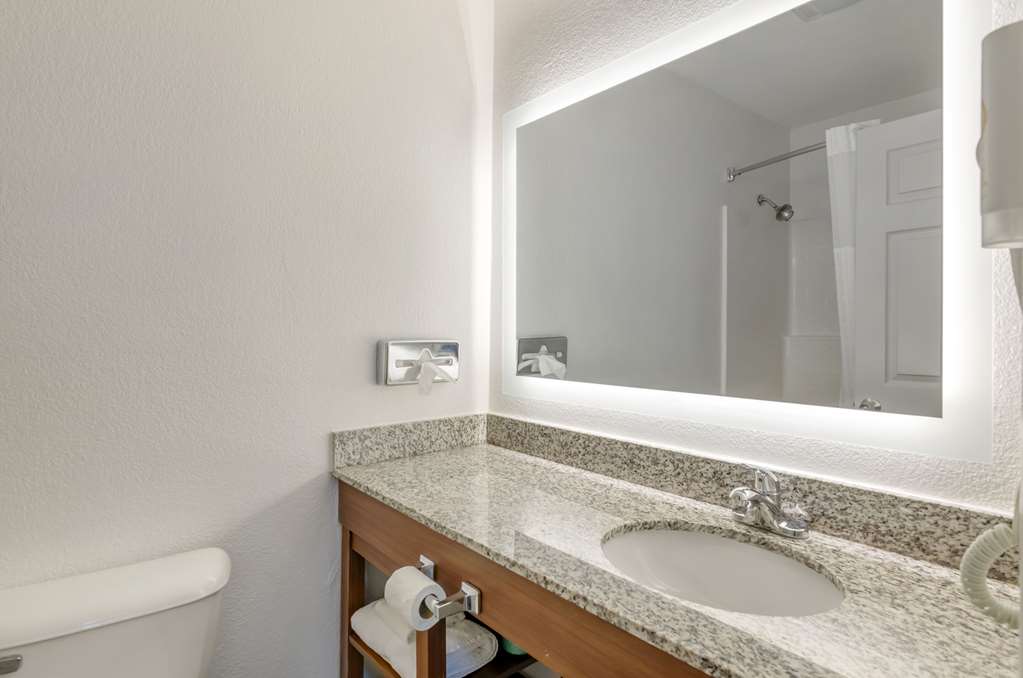 Comfort Inn Wytheville Fort Chiswell - photo 15
