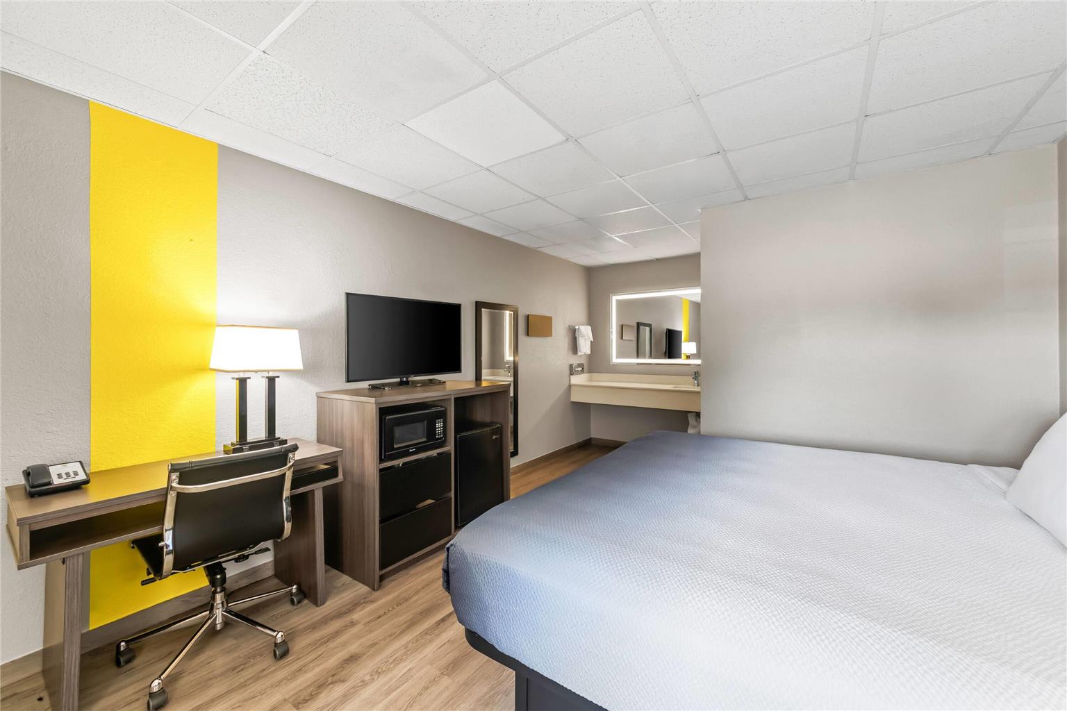Super 8 by Wyndham Fredericksburg - photo 29