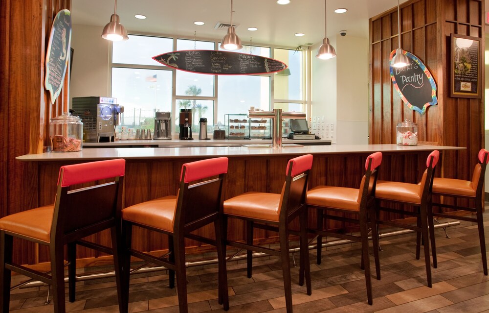 Holiday Inn Resort Pensacola Beach by IHG - photo 42