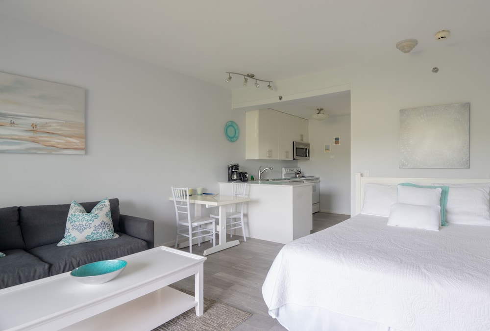 Windward Shores Ocean Resort - photo 14