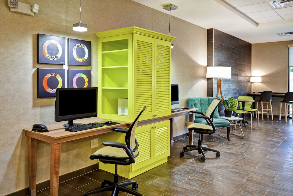 Home2 Suites by Hilton Lagrange - photo 40