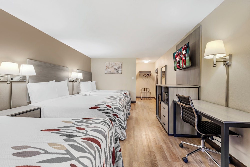 Red Roof Inn Stroudsburg - photo 10