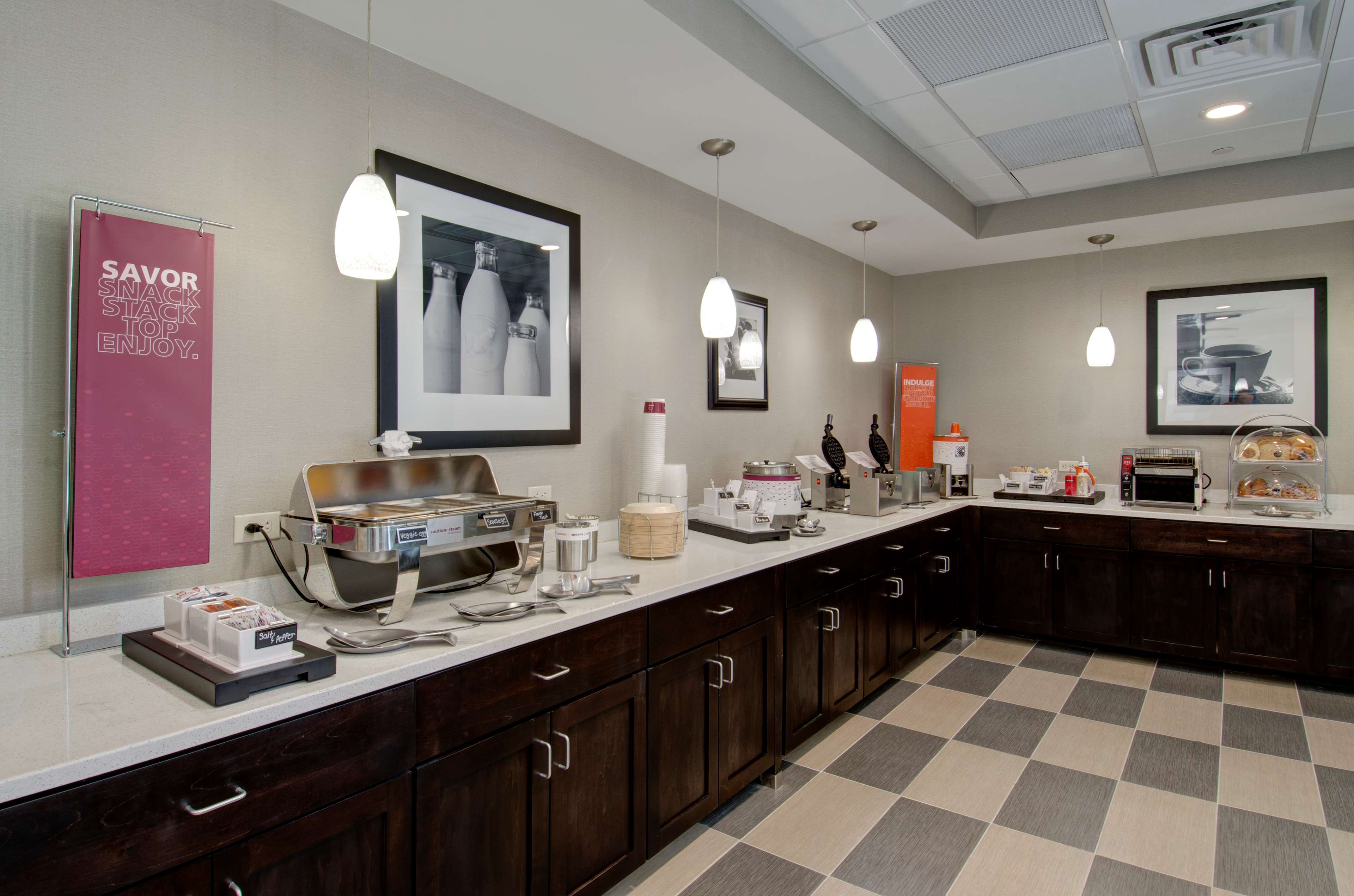 Hampton Inn & Suites Springfield Downtown - photo 12