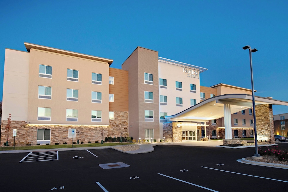 Fairfield Inn & Suites by Marriott Dayton North - featured photo