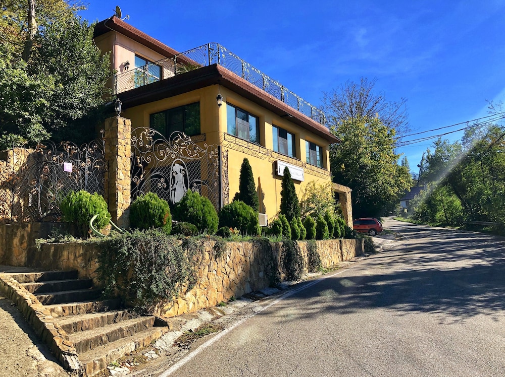 Mishilen Detox & Wellness - last minute hotel in Sochi