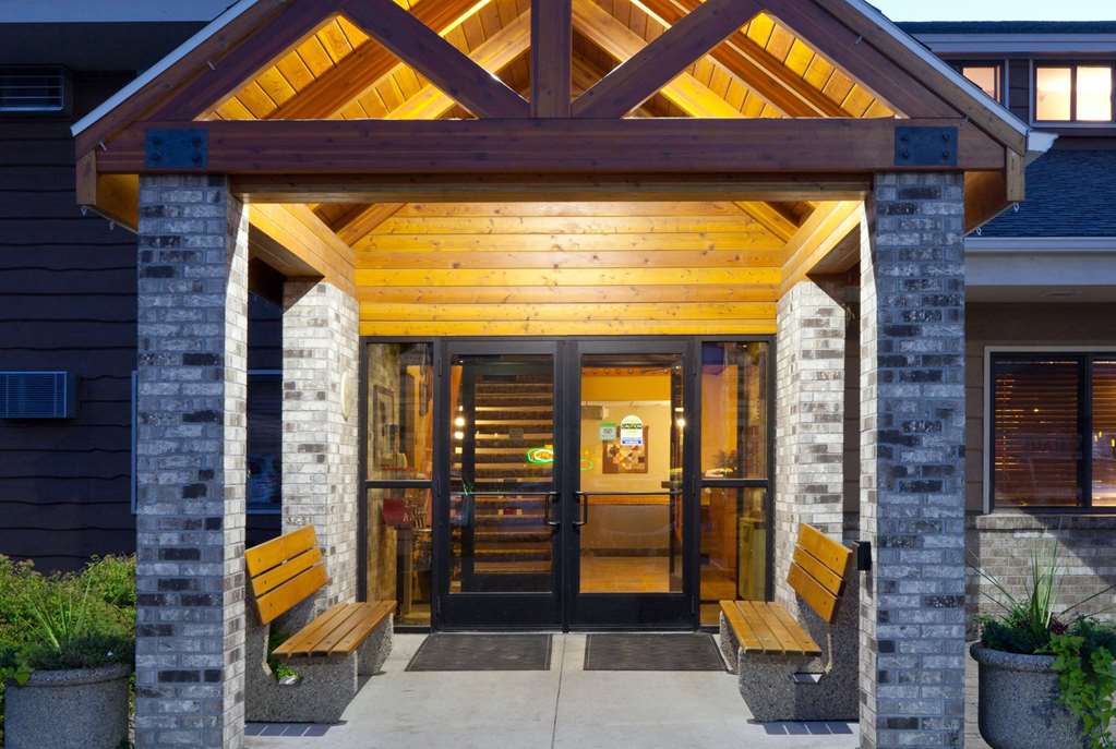 AmericInn by Wyndham Roseau - featured photo